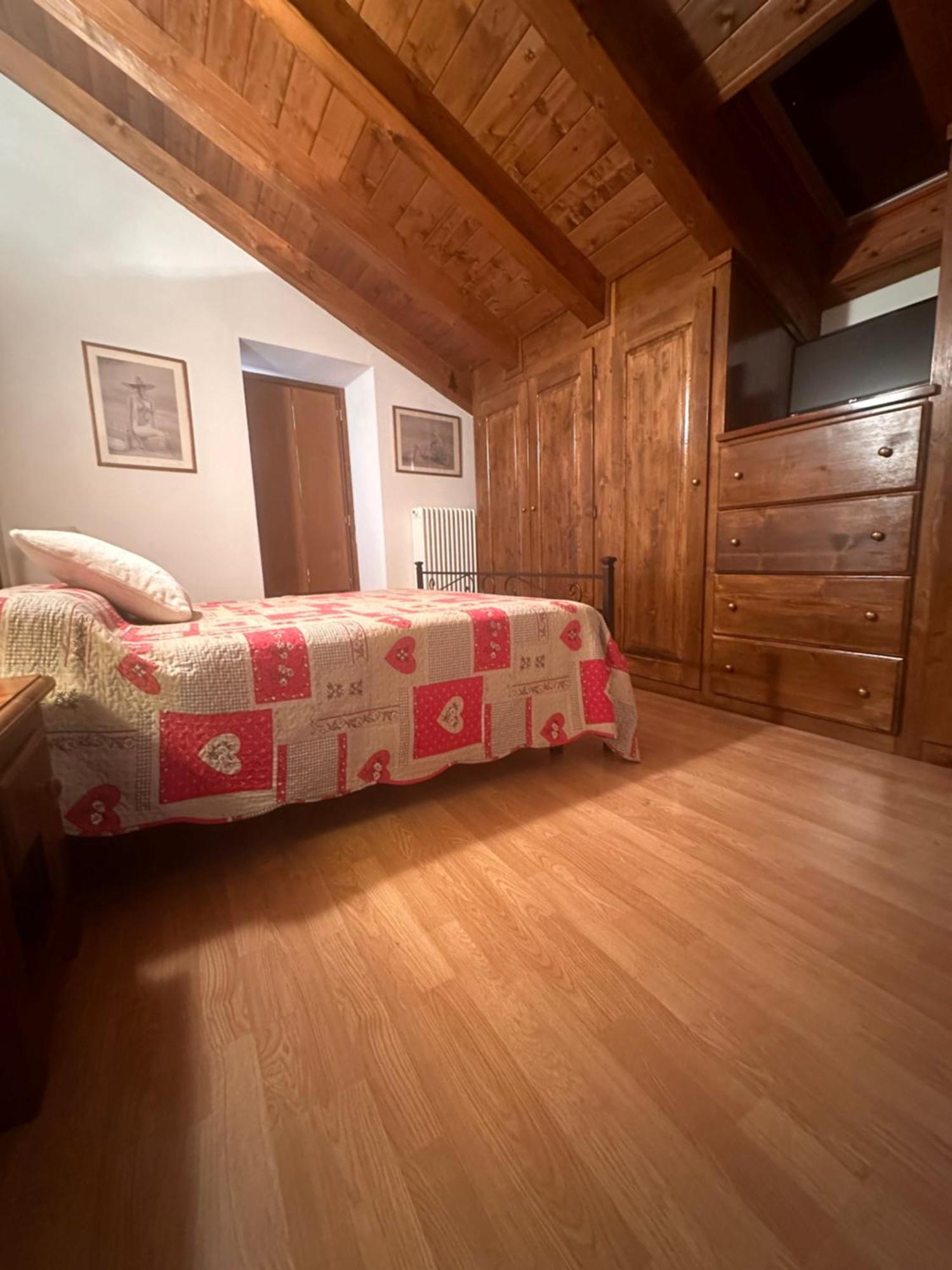 La Tana Dell'Ermellino Villa Arliod Buitenkant foto